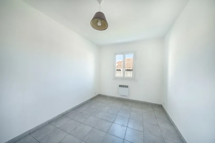 Maison 4 pièces + studio + garage — 29