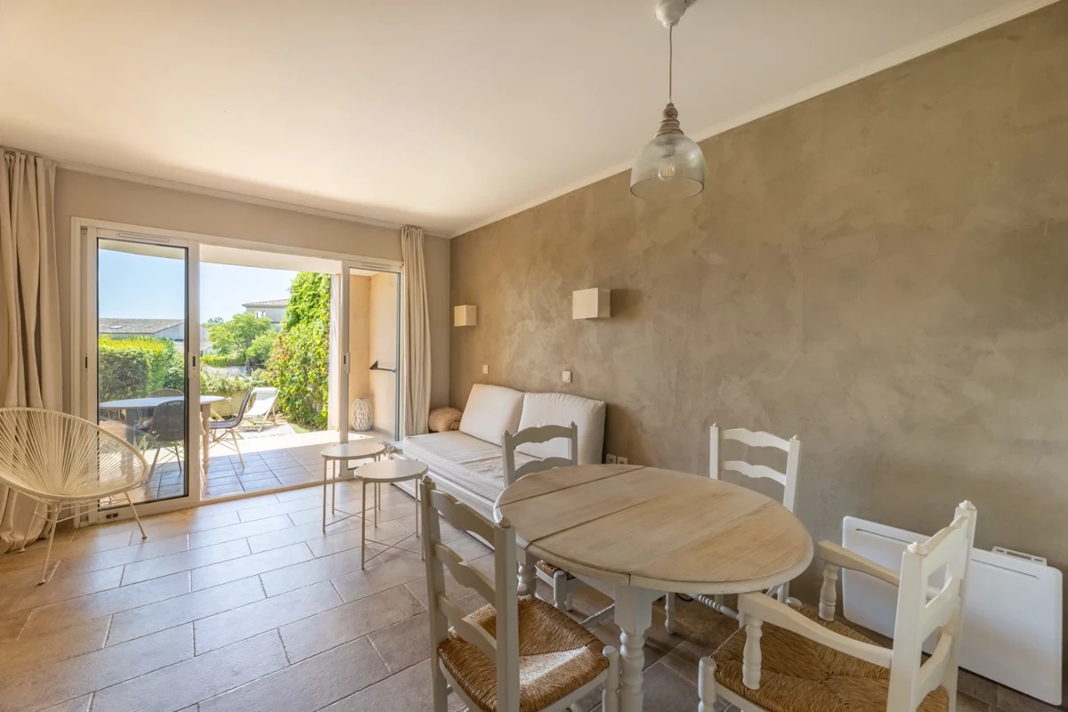 Photo 5 - Superbe appartement au golf de Pont Royal !