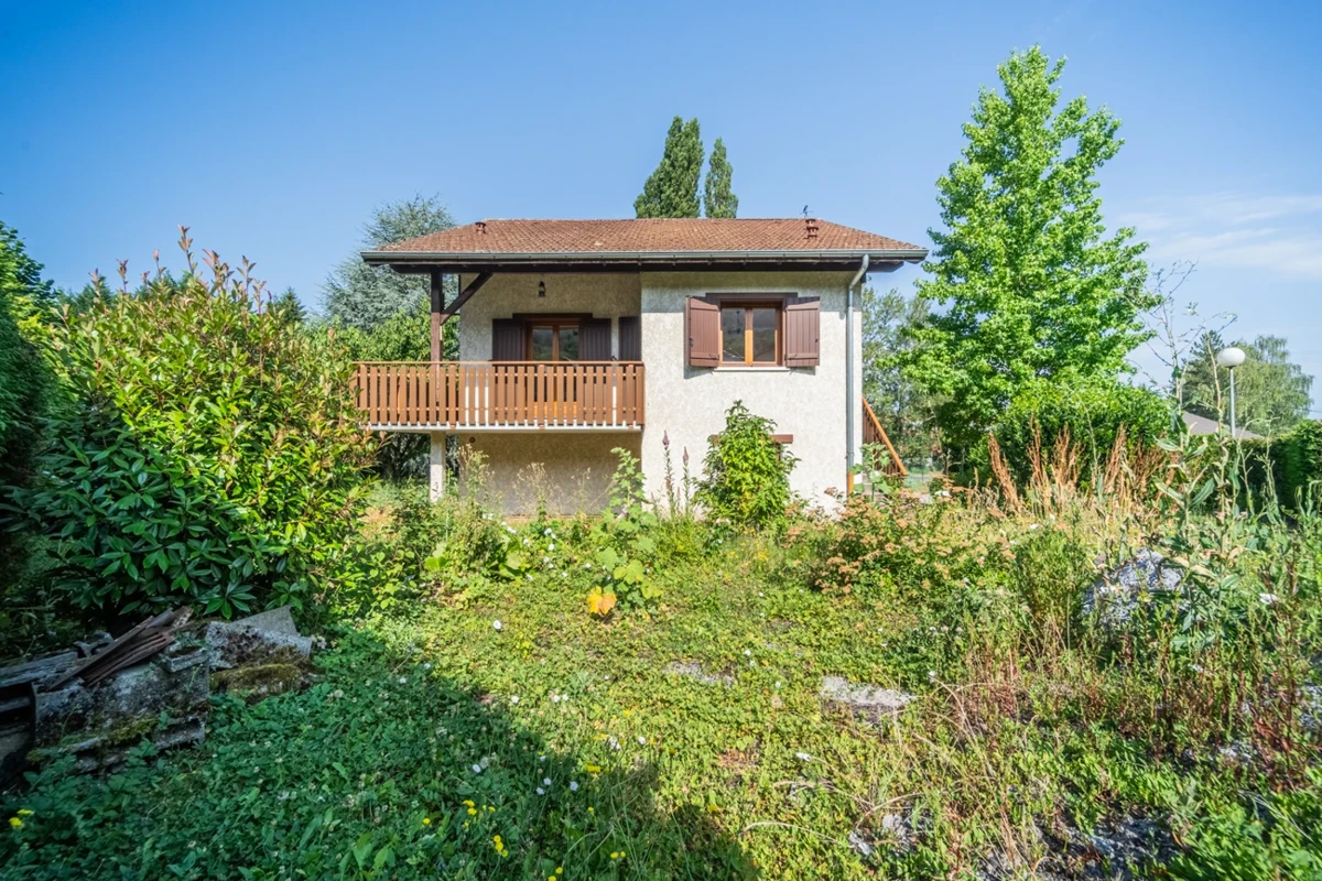 Photo 2 - Maison 5 pièces - grand terrain plat - bonne construction - à rénover