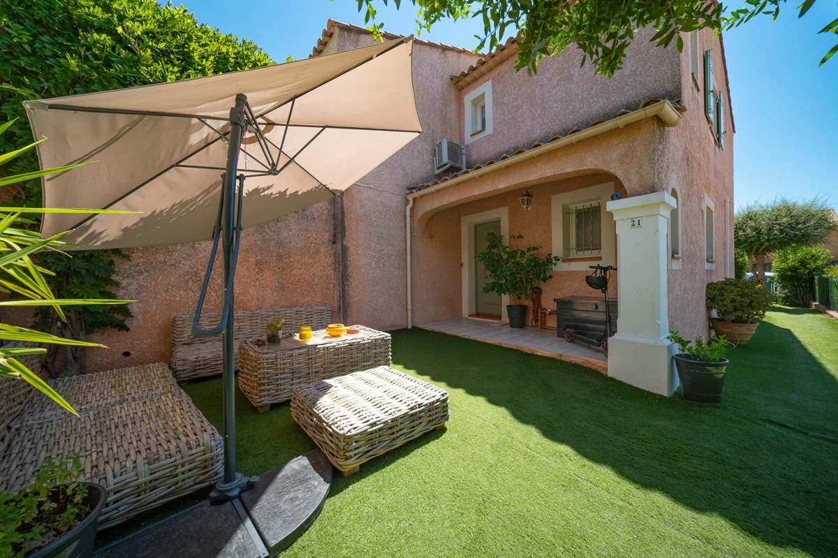 Photo 3 - MAISON DE CHARME AVEC JARDIN PROCHE PLAGES À CAVALAIRE SUR MER