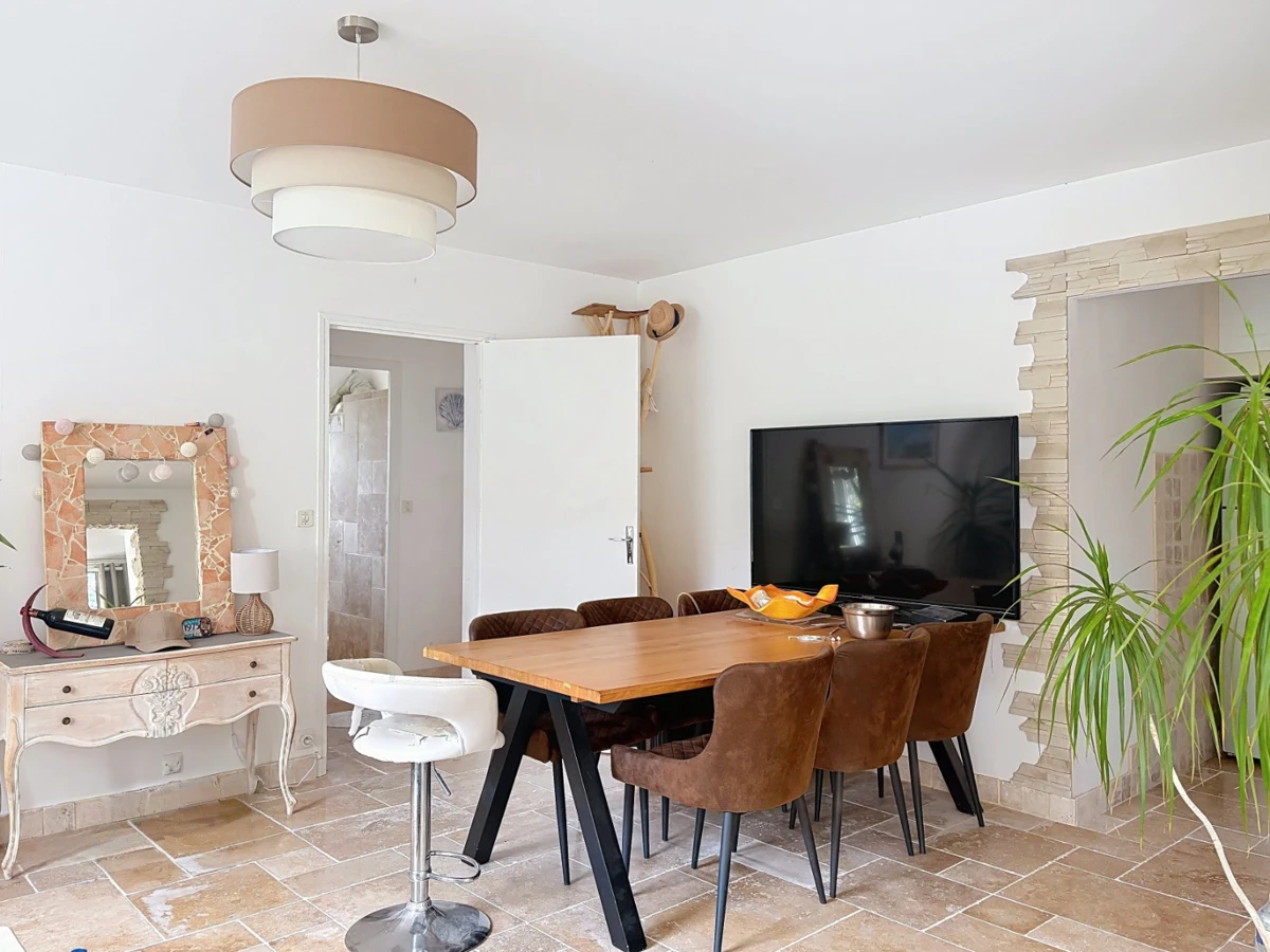 Photo 4 - APPARTEMENT RÉNOVÉ PROCHE CENTRE EN REZ DE CHAUSSÉE À CAVALAIRE SUR MER