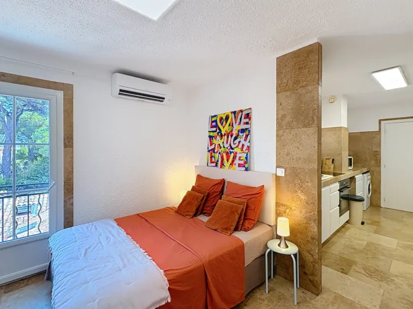 MAISON DE VILLAGE RÉNOVÉE À COGOLIN — 23