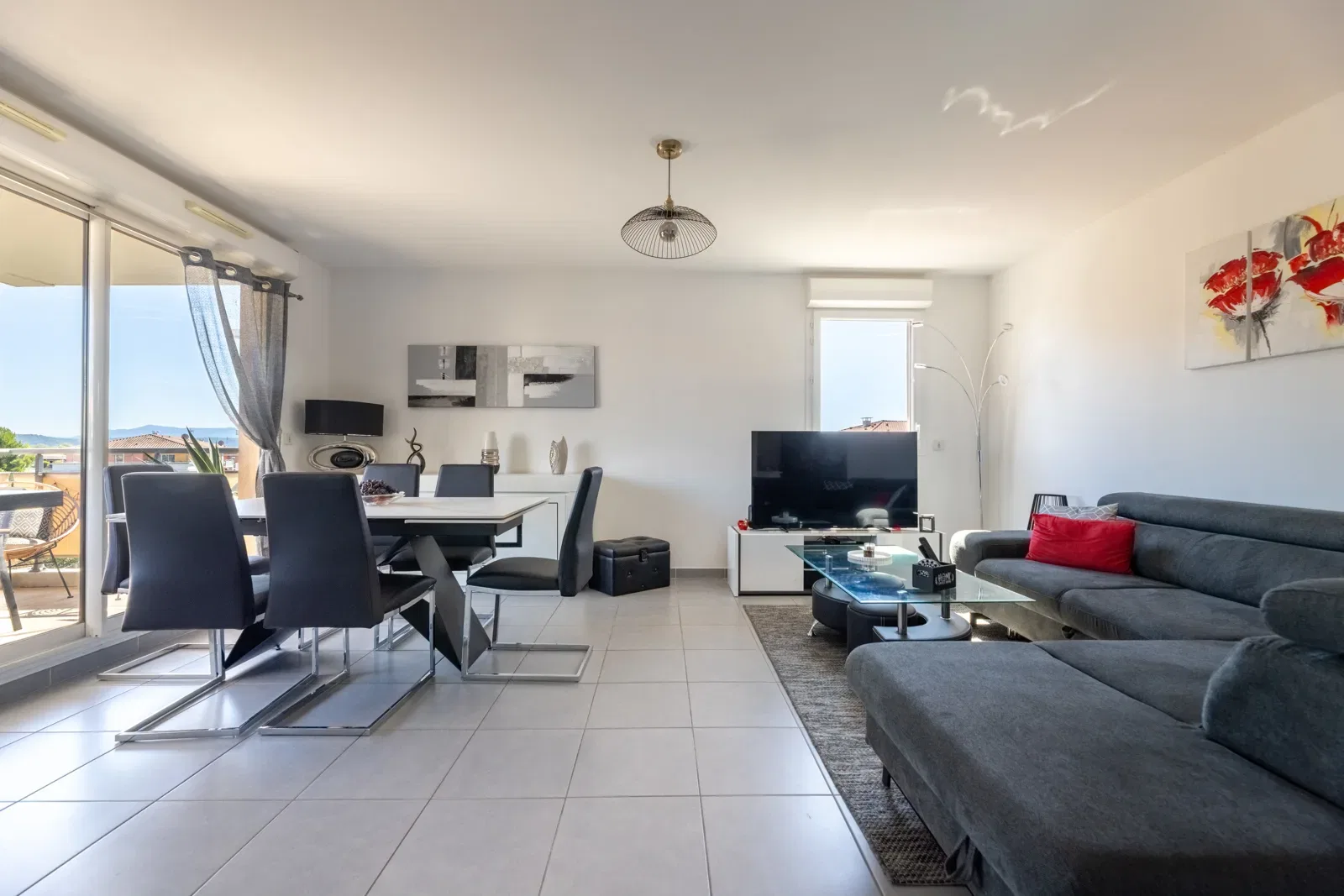 Photo 4 - T3 lumineux avec terrasse, ascenseur, climatisation et parking