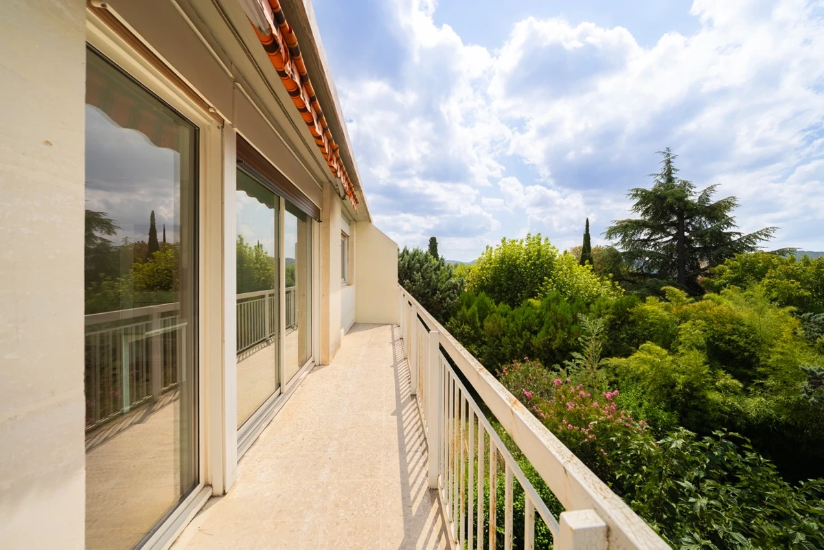 Photo 3 - Lumineux T3 avec terrasse - quartier de La Torse à Aix-en-Provence