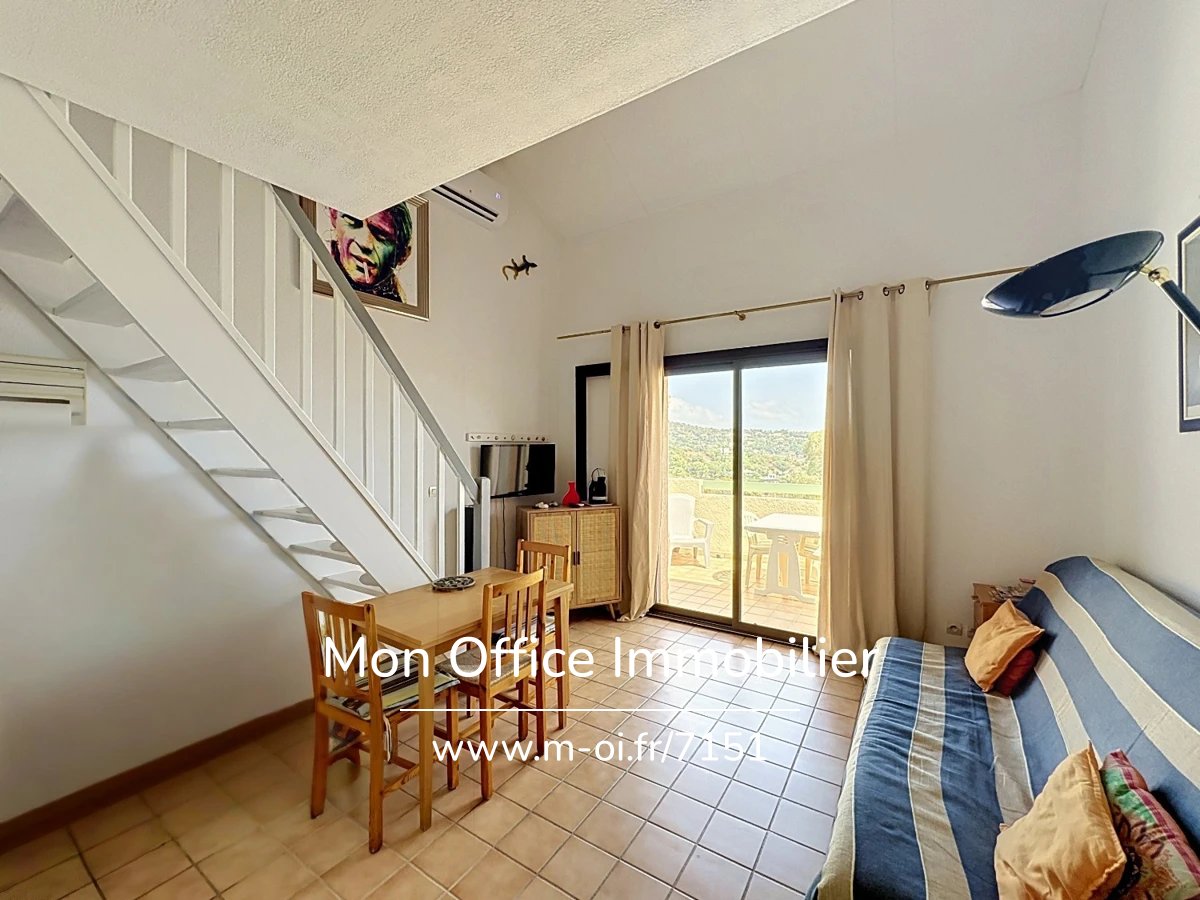 Maison Eguilles 170 m2, calme absolu, vue dégagée — 13