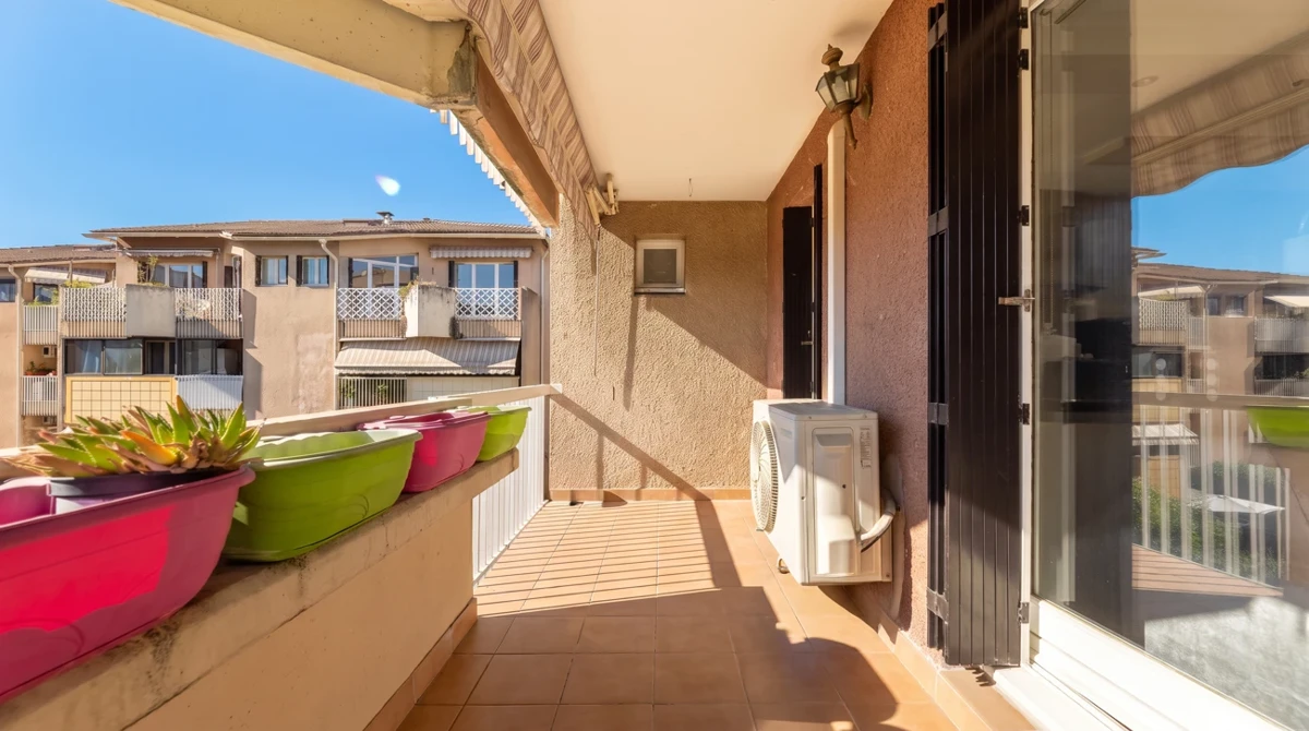 Photo 2 - Appartement 4 pièces avec  terrasse