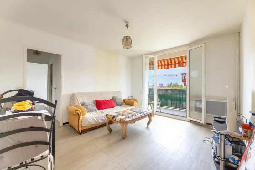 Appartement T2 - Terrasse et Parking — 5
