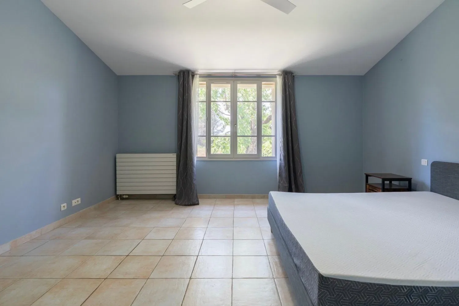 Photo 16 - Maison 8 pièces - 7 chambres dont 3 suites - 280m2 sur 3500m2 - 8min du centre ville d'Aix en Pce