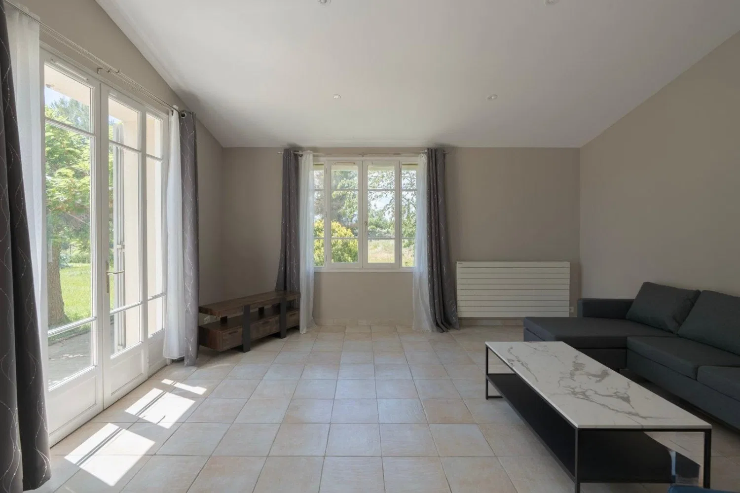 Photo 13 - Maison 8 pièces - 7 chambres dont 3 suites - 280m2 sur 3500m2 - 8min du centre ville d'Aix en Pce