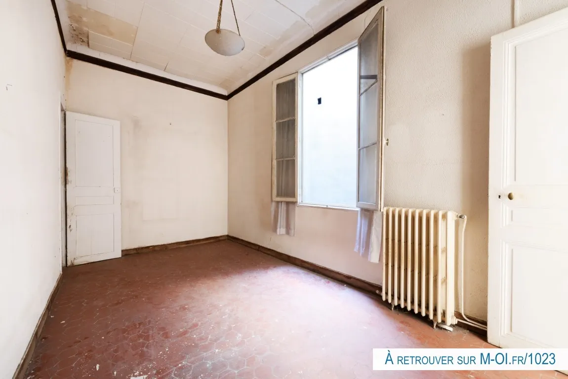 Photo 5 - VENDU  - 13001 - Marseille - Vieux Port - Vente Appartement Type 4/5 de 91m1- Balcon - Dernier étage 
