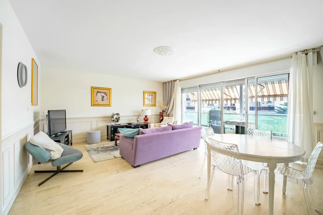 Photo 3 - Appartement 4 pièces balcon et garage