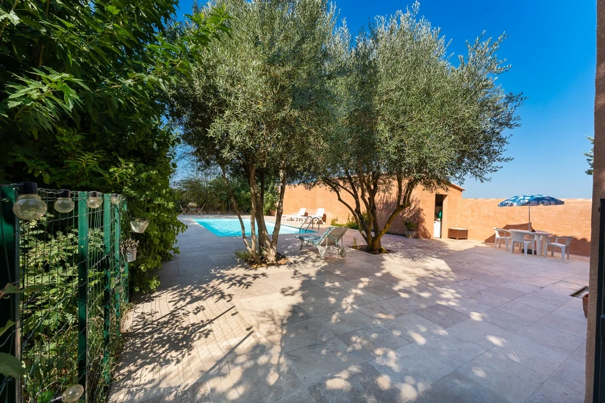 Photo 3 - Magnifique Mas de 1739 aux portes d'Aix-en-Provence - piscine- terrain plat arboré de 6400m2