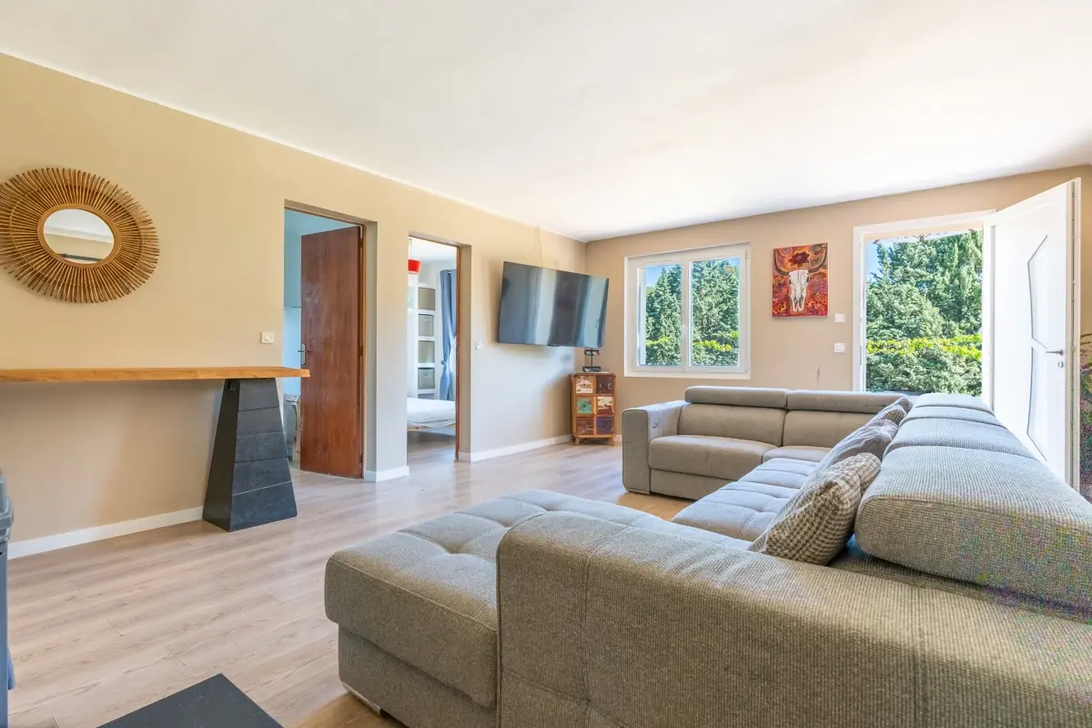 Photo 4 - Villa de plain-pied à Rians (83560): 4 chambres dont une suite parentale- piscine au sel- garage 42m2