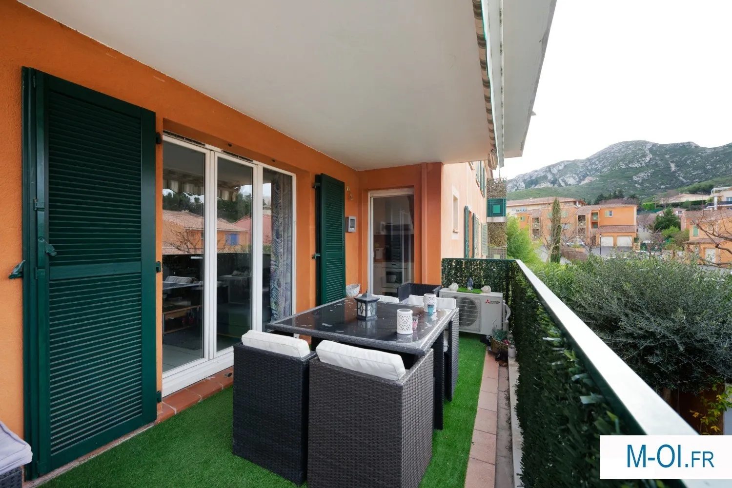 Photo 2 - VENDU - 13010 - Marseille SAINT LOUP - Appartement contemporain - T3 avec terrasse - Place de parking - Garage 