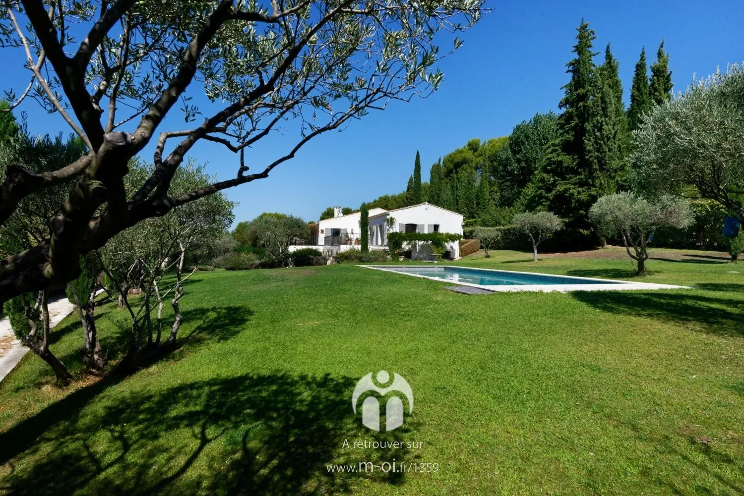 Photo 2 - VENDUE - 13100 - Aix-en-Provence - exclusivité - Vente Maison - 6 pièces - Vue dégagée - Piscine - calme absolu