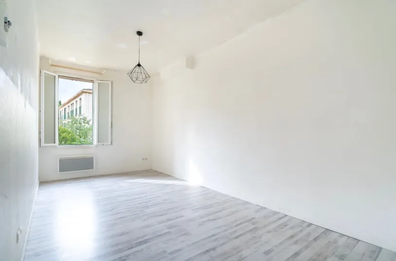 Vente Appartement 27m² 1 Pièce à Aix en Provence (13100) - Mon Office Immobilier