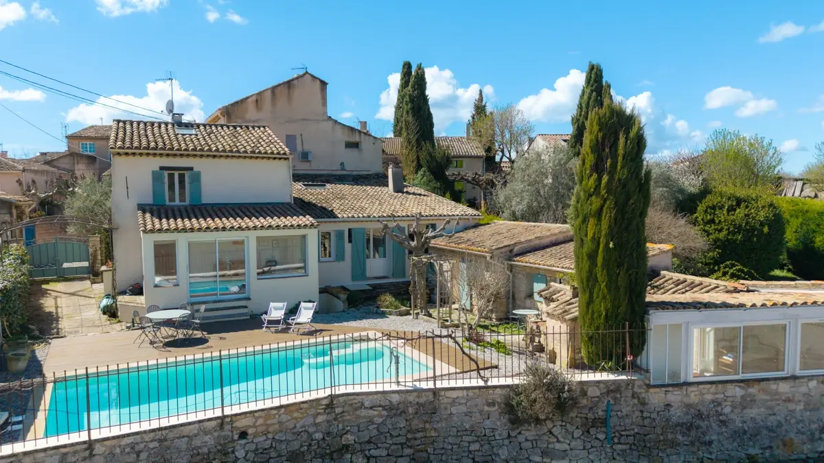 Photo 1 - SOUS COMPROMIS - Maison 5 pièces - calme absolu - 170m2 sur 485m2 - Piscine et vue dégagée 