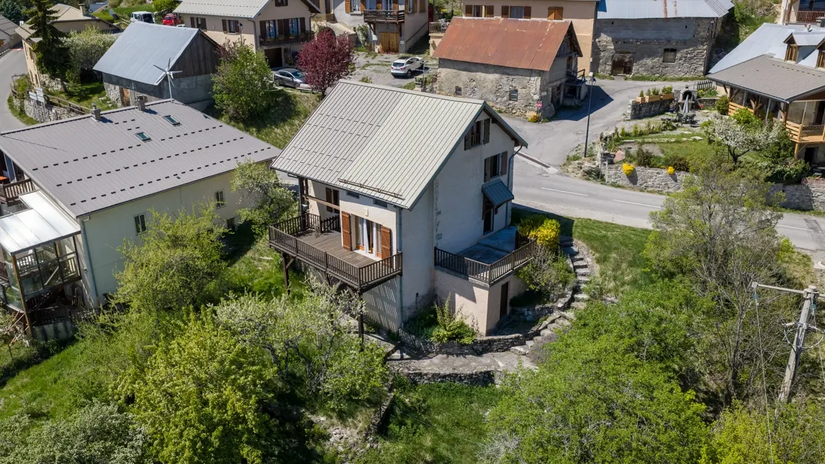 Photo 2 - Maison 110m² et 1200m² de terrain 