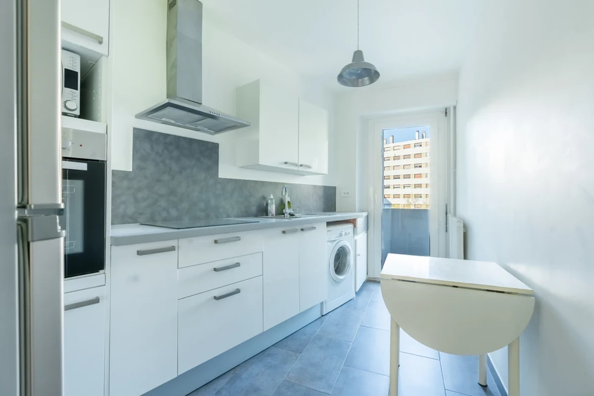 Photo 4 - Appartement T2 avec balcon dans le 1er arrondissement de Marseille