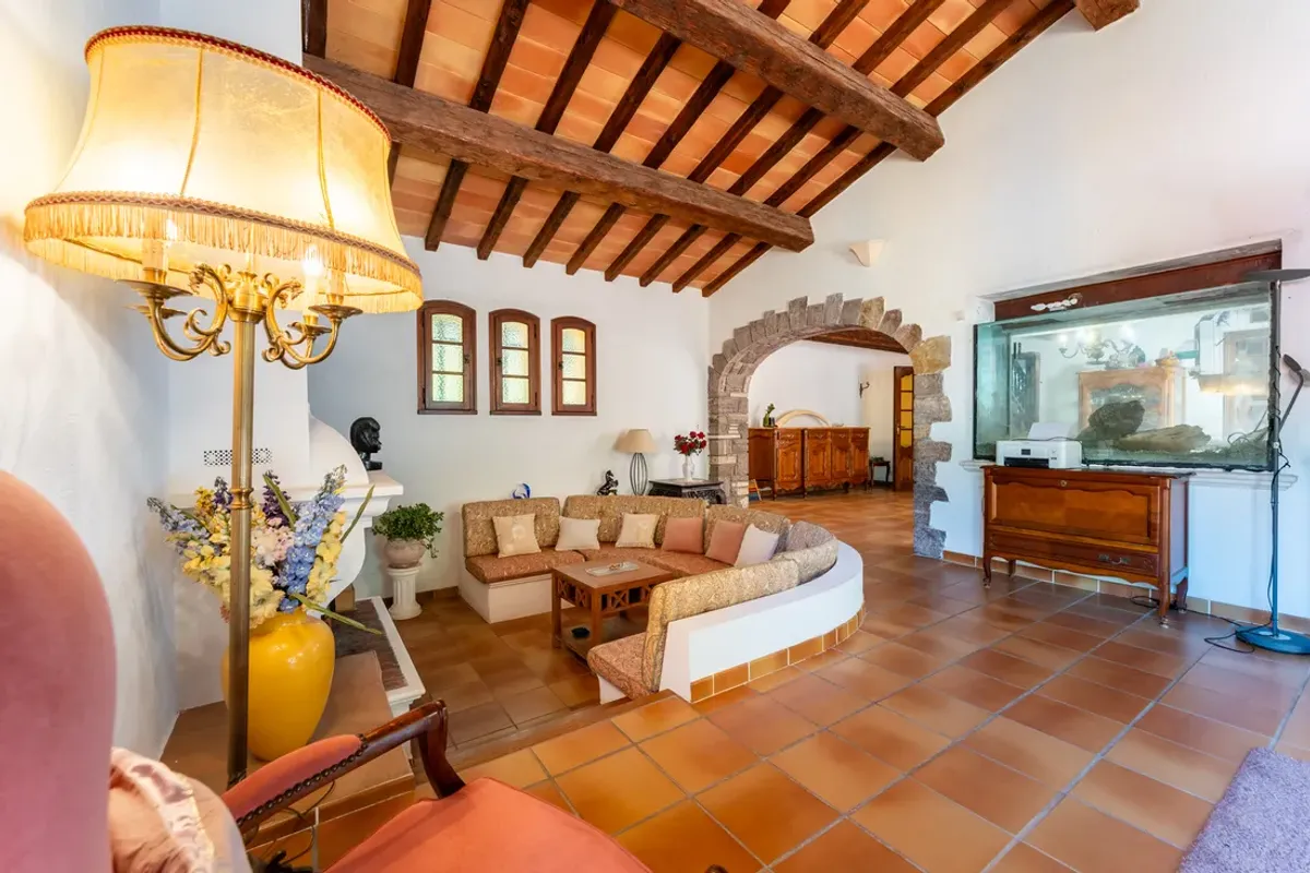 Photo 2 - EXCLUSVITE! Fort Potentiel pour cette maison familiale