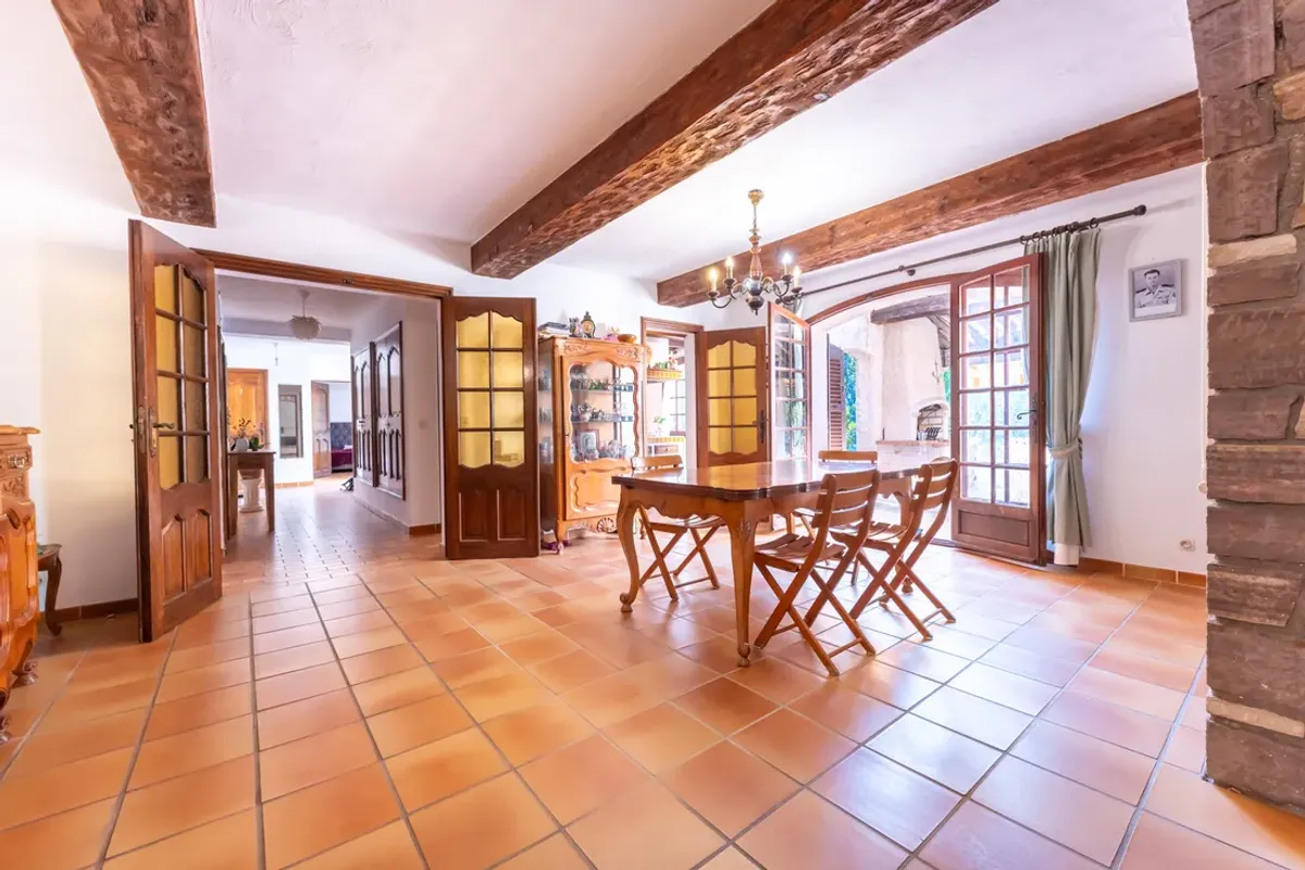 Photo 3 - EXCLUSVITE! Fort Potentiel pour cette maison familiale