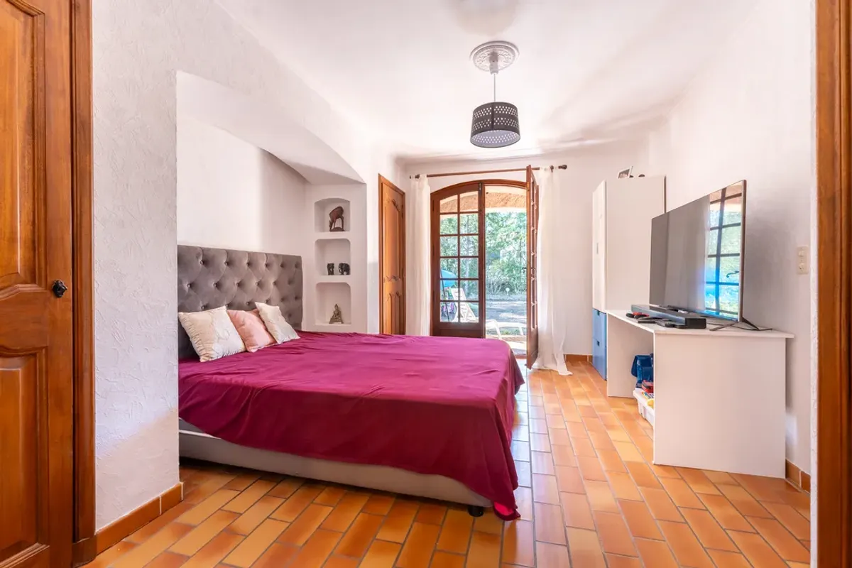 Photo 5 - EXCLUSVITE! Fort Potentiel pour cette maison familiale