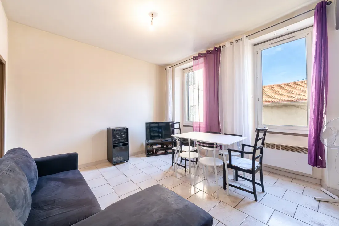 Photo 3 - En exclusivité appartement 2 pièces à Marseille (13004)