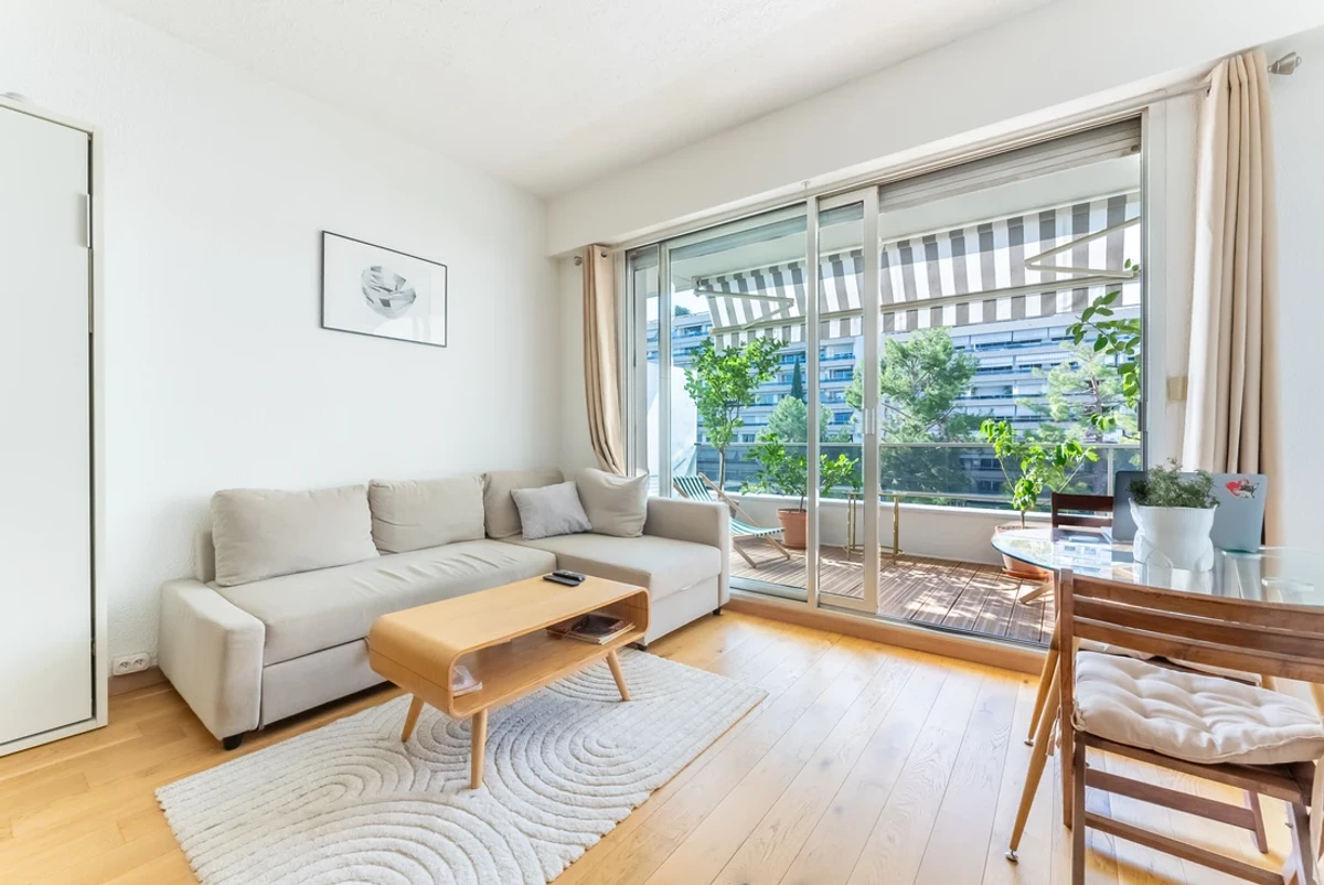 Photo 2 - Appartement 1 pièce avec terrasse dans le 8ème arrondissement