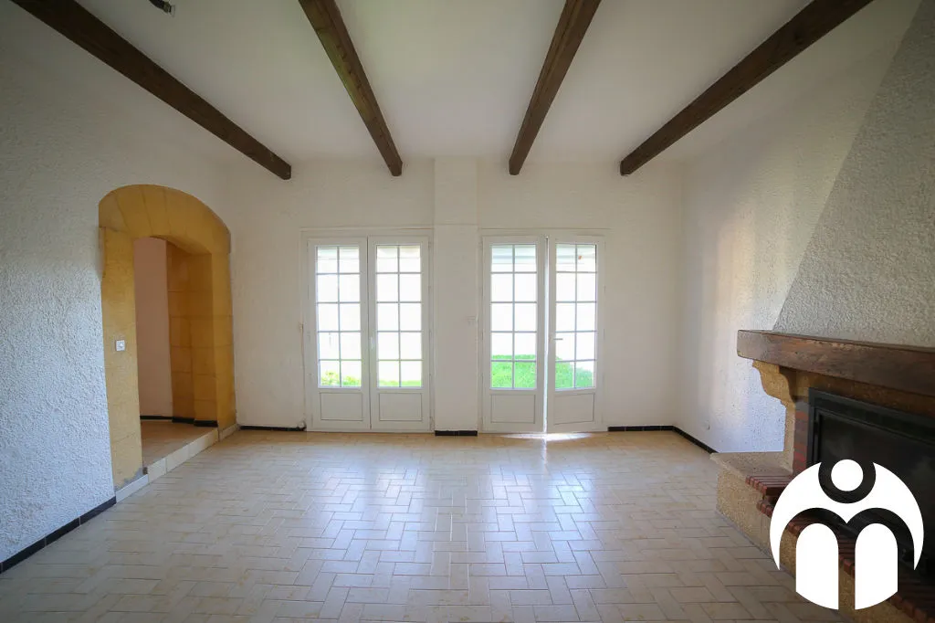 Photo 4 - VENDUE - Salon de Provence (13300) - Les Viougues - Maison T3/4 de 90m2 - Terrasse - Jardin - Parking