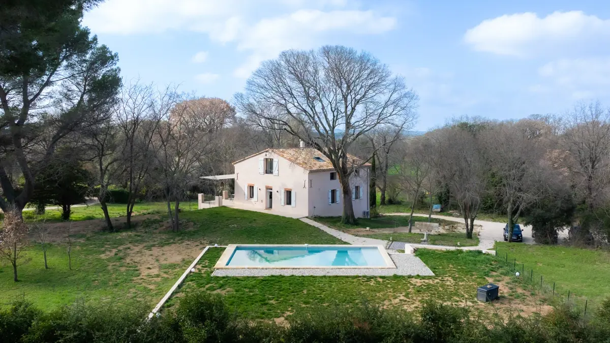 Photo 2 - Maison 6 pièces - 5 suites - Calme - piscine - 8000m2 