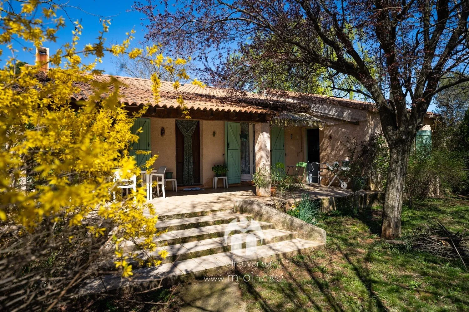 Photo 4 - Saint-Maximin-la-Ste-Baume(83470) - VENDUE maison plain-pied- 2 chambres- garage 24m2- piscine - CALME