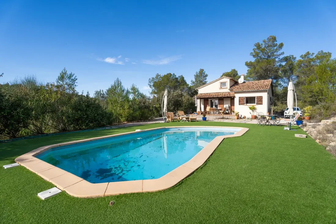 Photo 1 - Viager libre Mr 77 ANS Maison 4 pièces avec piscine sur une parcelle de 4 110m2