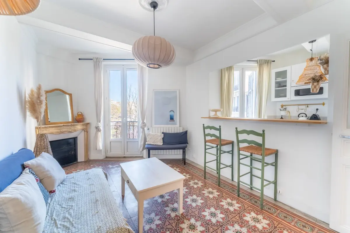 Photo 2 - Exclusivité : Appartement 2 pièces avec balcon dans le 6e Arrondissement de Marseille