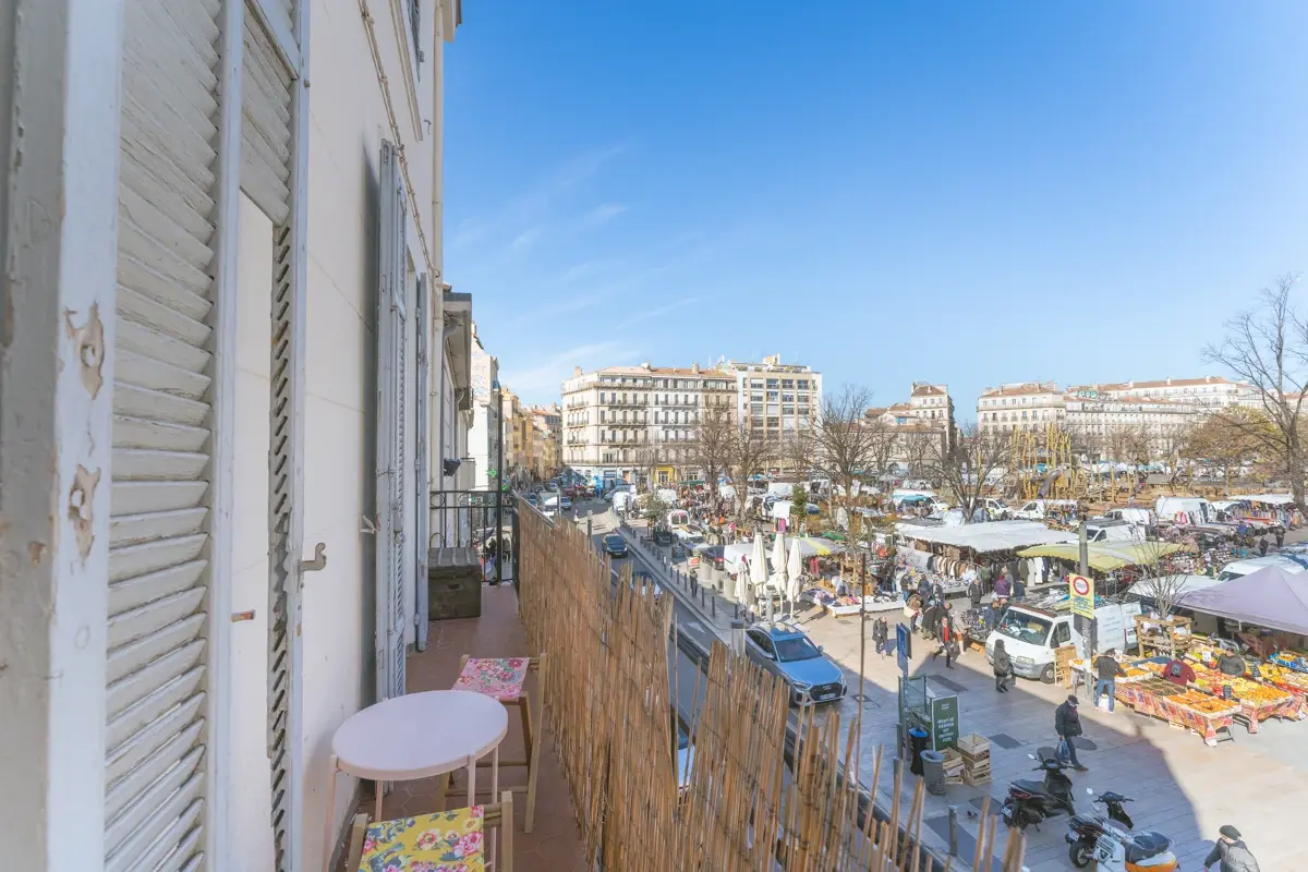 Photo 1 - Exclusivité : Appartement 2 pièces avec balcon dans le 6e Arrondissement de Marseille