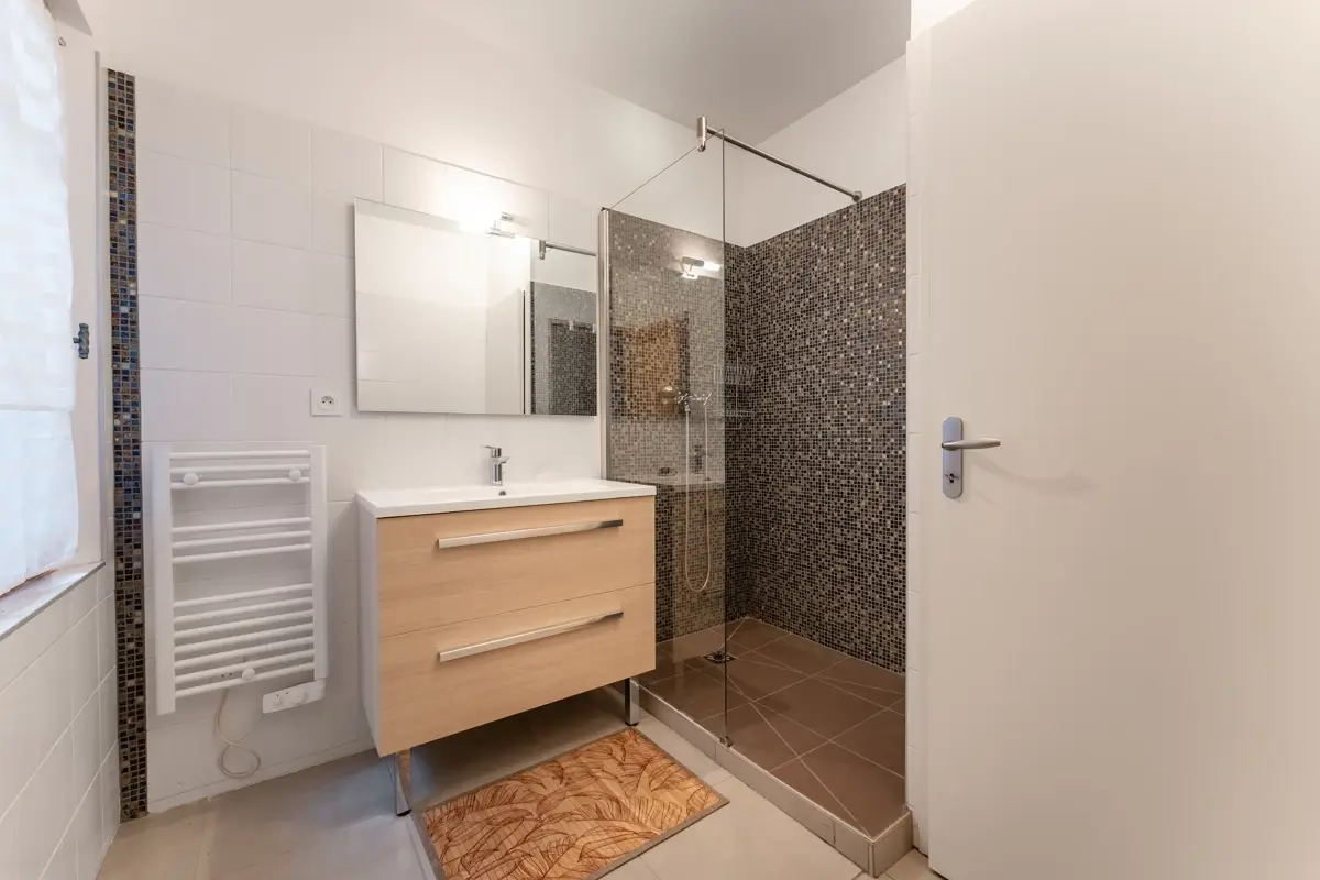 Photo 5 - Type 2- Rénové avec rentabilité - Centre ville