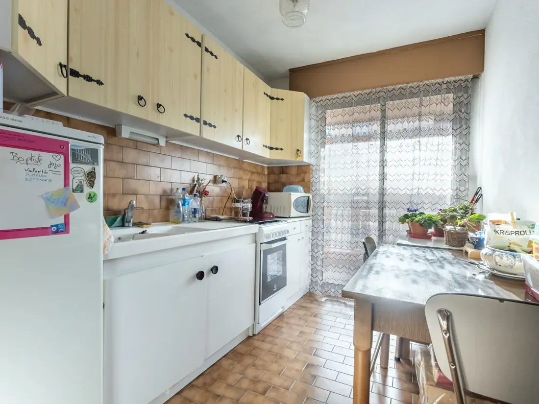 Photo 3 - Appartement 43 m2-Proximité Centre-ville- Grand balcon. Locataire en place.