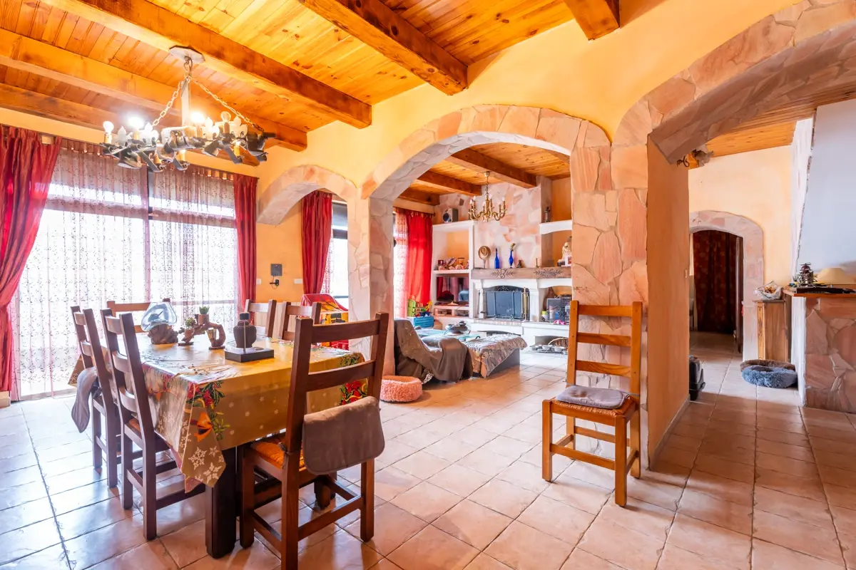Photo 3 - Maison 5 pièce(s) à Plan-de-Cuques (13380)