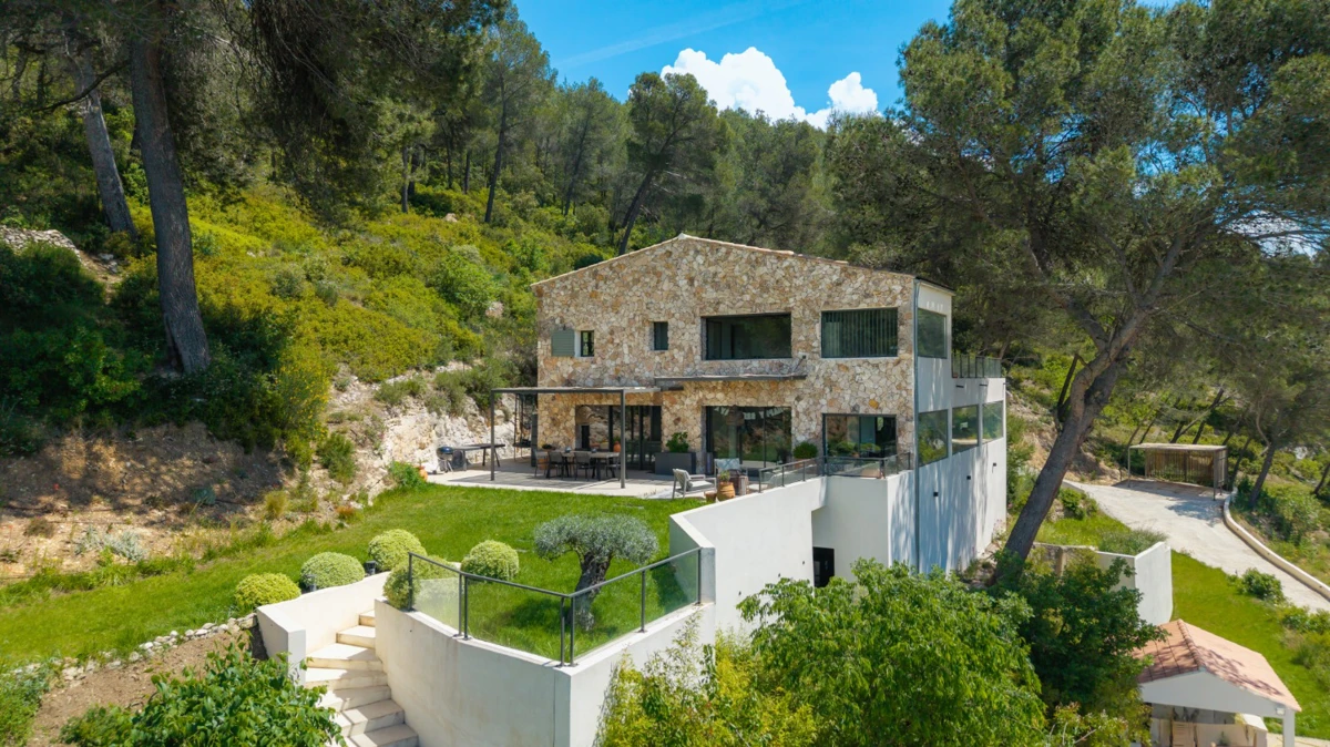 Photo 4 - Maison 7 pièces - 5 chambres - 3 hectares - piscine chauffée - calme - vue dégagée 