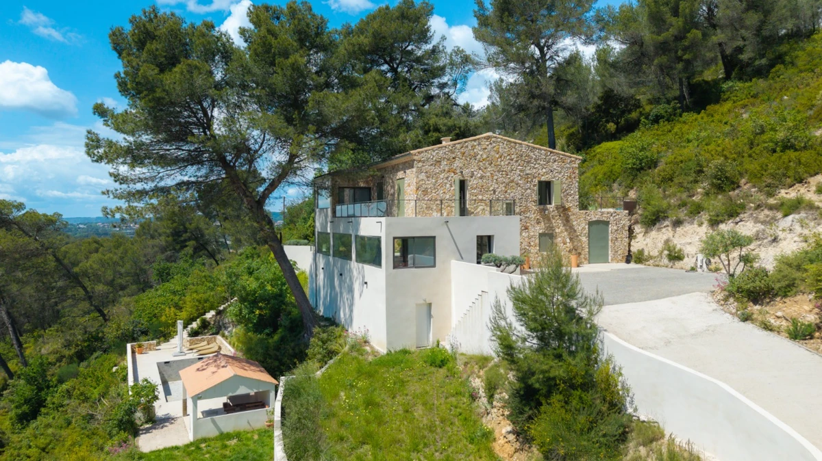 Photo 2 - Maison 7 pièces - 5 chambres - 3 hectares - piscine chauffée - calme - vue dégagée 