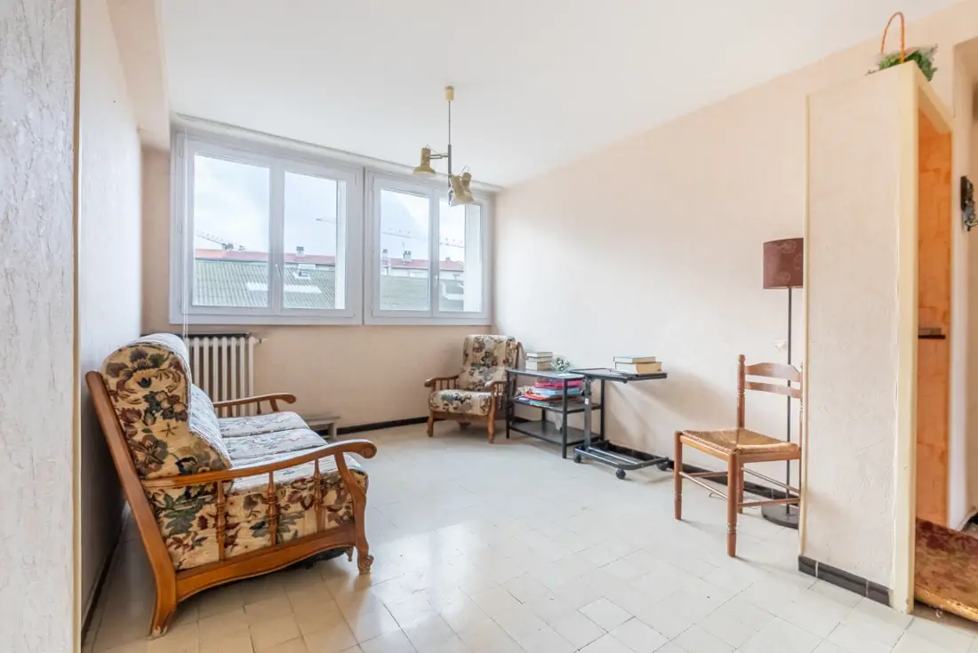 Photo 2 - Appartement 3 pièces avec balcon dans le 8ème arrondissement