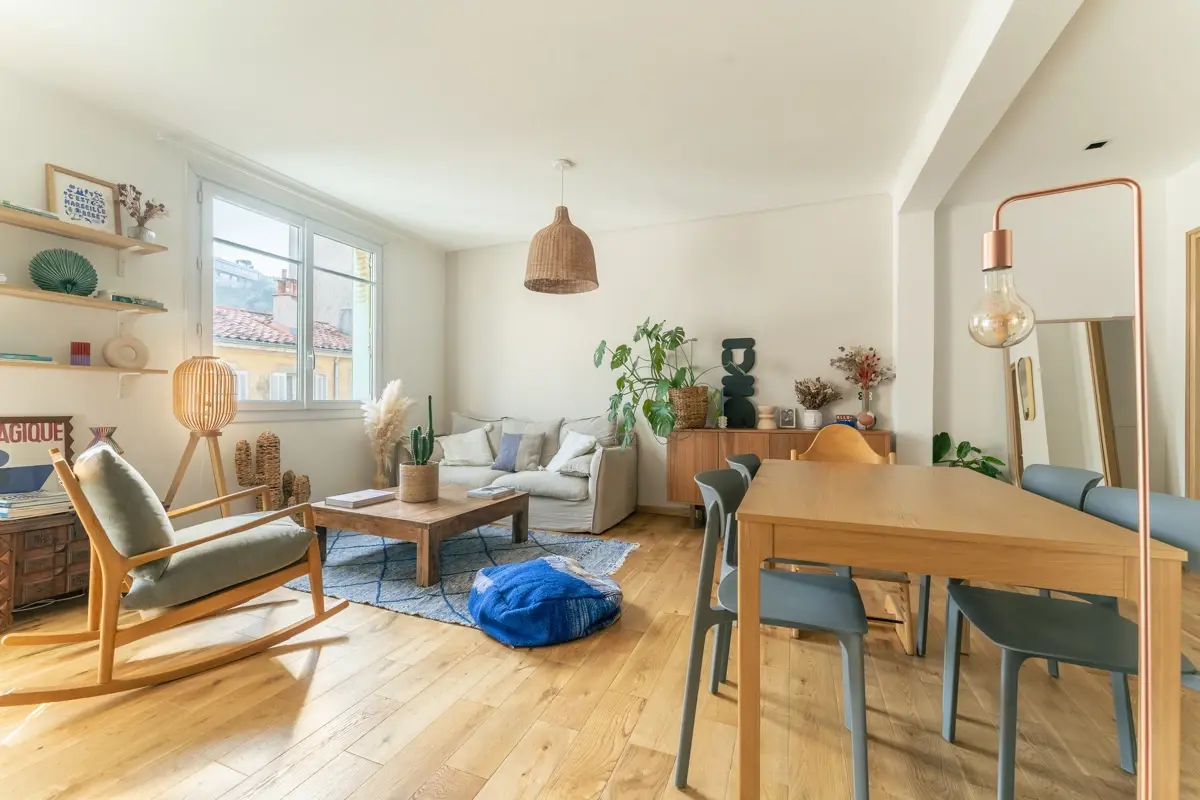 Photo 4 - EXCLUSIVITE : Appartement 4 pièces avec balcons en plein coeur de Saint-Victor