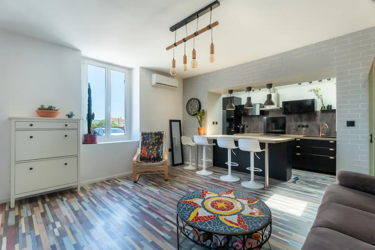 Photo 3 - Maison 4 pièces à Gardanne +garage + calme + jardin+ cave