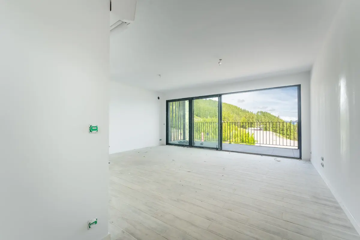 Photo 4 - Demi chalet T3 + 2 garages + 2 places de stationnements 