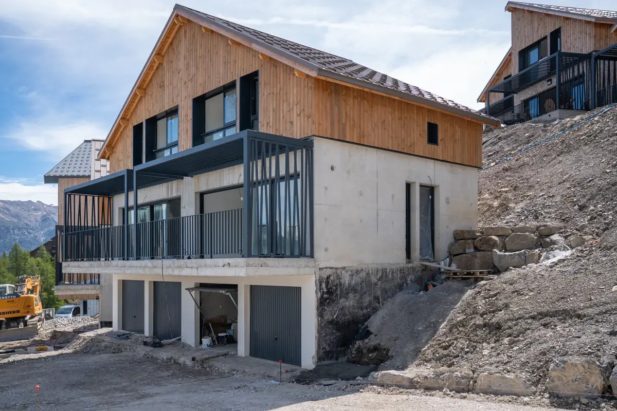 Photo 2 - Demi chalet T3 + 2 garages + 2 places de stationnements 