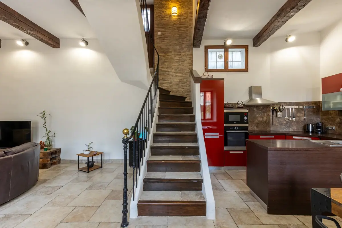 Photo 4 - Maison de ville 5 pièces - deux terrasses - barbecue en pierre et poêle à bois