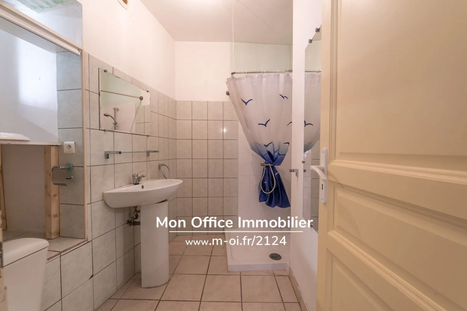 Photo 5 - RIANS(83560)-VENDU Appartement T1/2 en RDC- 38m2- plain-pied- centre-village- GARAGE 