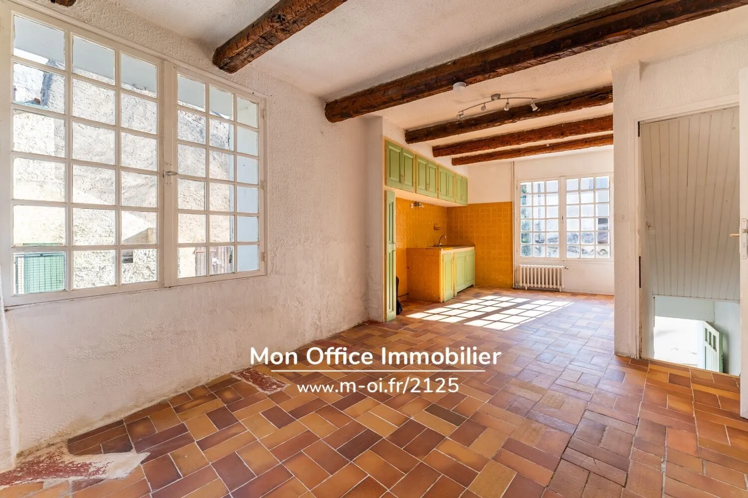 Photo 3 - Rians (83560) VENDUE- Maison de village/triplex- 2 chambres+ bureau - calme- grand garage