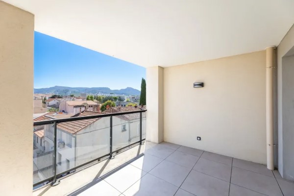 Appartement 3 pièces 77 m² · à Marseille · 77 m² · 330 000 €