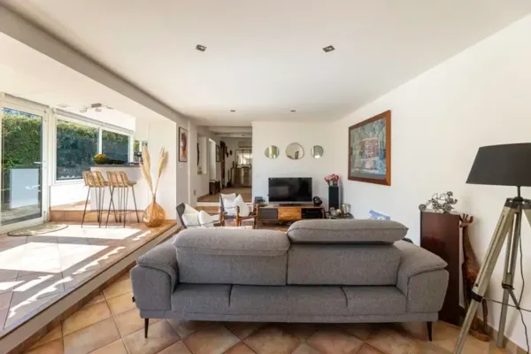 Maison 4 pièces - Celony