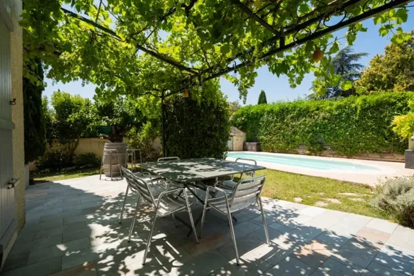 Maison 120m2 - 4 chambres avec piscine à Aix-en-Provence 